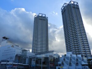泉大津市駅前のタワーマンション